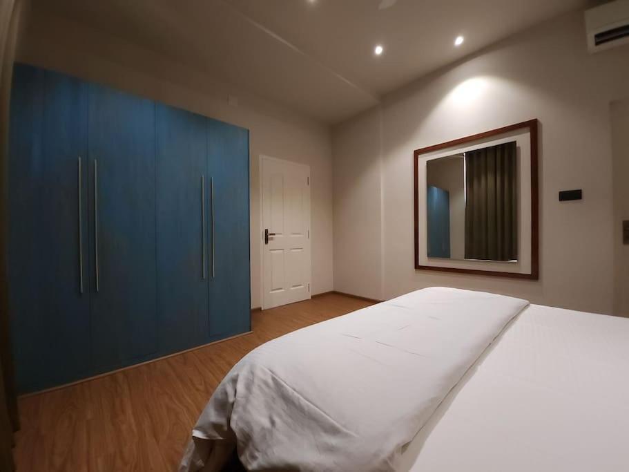 Gulzar 2Bhk Service Apartment, Kannur Bagian luar foto